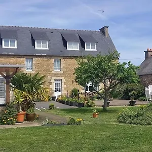 Hotel Le Relais De Launay, Ploubazlanec